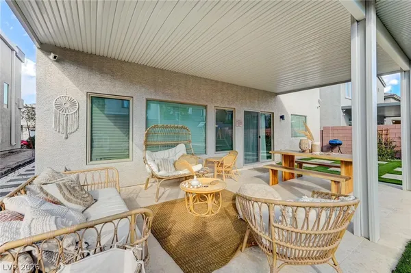 $3,800 | 6723 Tangled Vines Avenue, Las Vegas, NV 89139