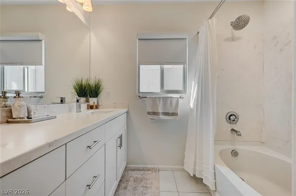 $3,800 | 6723 Tangled Vines Avenue, Las Vegas, NV 89139