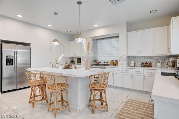 $3,800 | 6723 Tangled Vines Avenue, Las Vegas, NV 89139