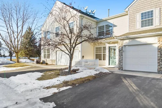 $199,900 | 5217 Hummingbird Lane, Unit 149, Farmington, MN 55024