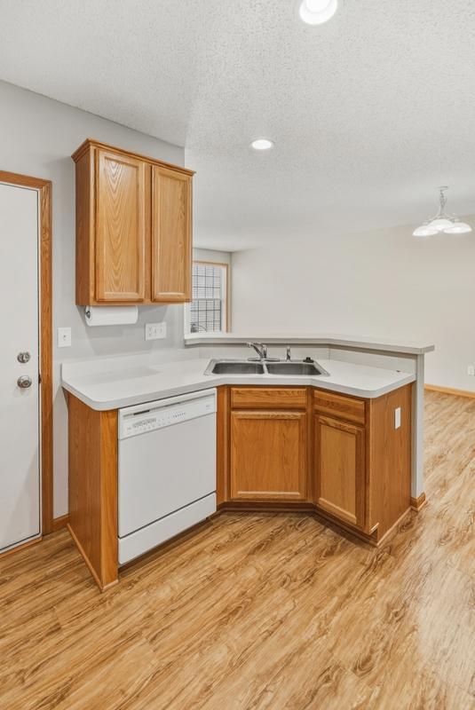 5217 Hummingbird Lane, Unit 149 Farmington, MN 55024 - Photo 11 of 20