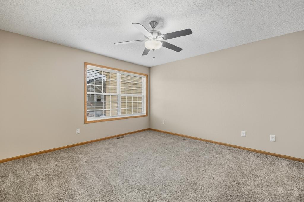 5217 Hummingbird Lane, Unit 149 Farmington, MN 55024 - Photo 13 of 20