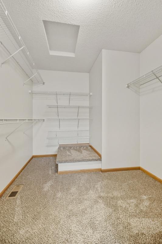 5217 Hummingbird Lane, Unit 149 Farmington, MN 55024 - Photo 14 of 20