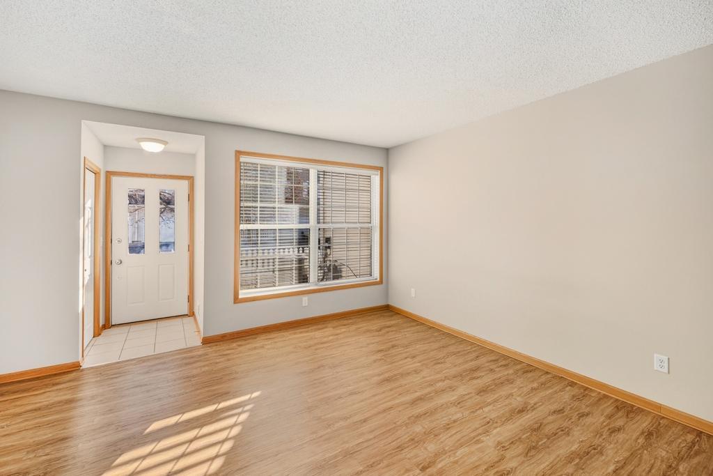 5217 Hummingbird Lane, Unit 149 Farmington, MN 55024 - Photo 5 of 20