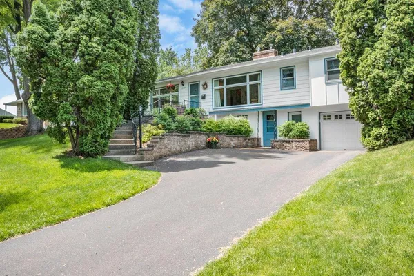 $449,900 | 2925 Kyle Avenue North, Golden Valley, MN 55422