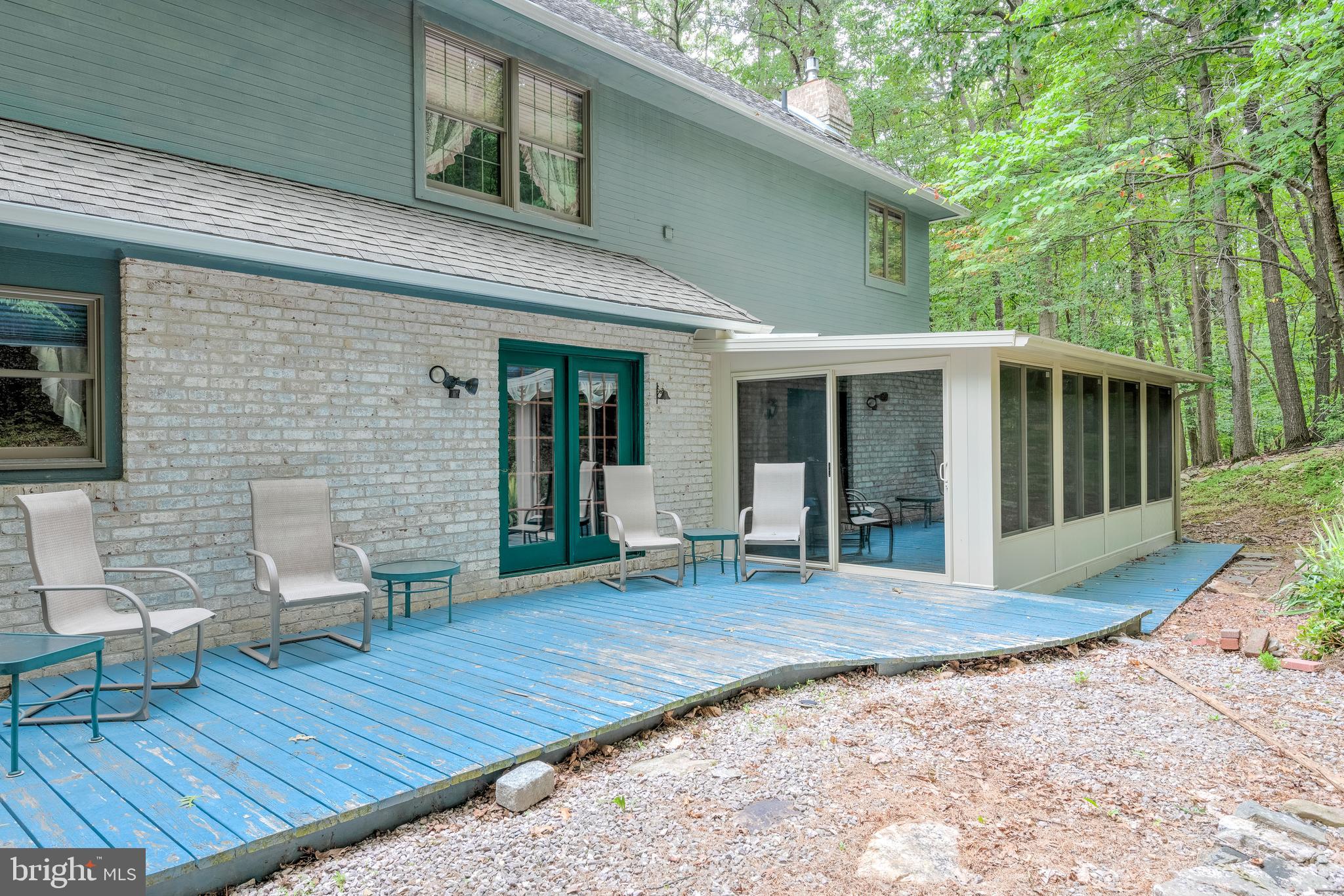 586 Spring Lane Boiling Springs, PA 17007 - Photo 44 of 59 Gallery Image 44