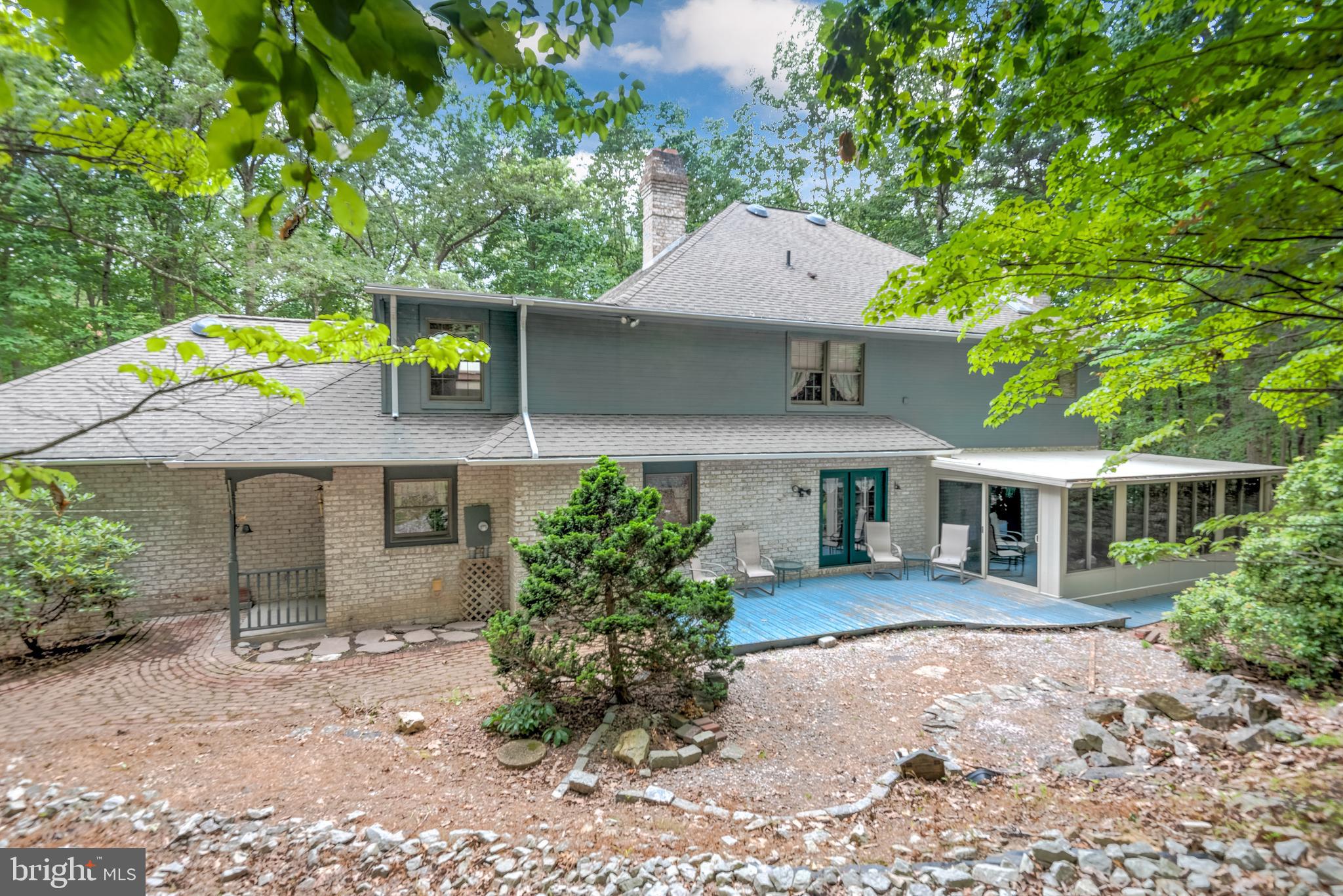 586 Spring Lane Boiling Springs, PA 17007 - Photo 45 of 59 Gallery Image 45