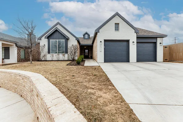 $322,000 | 2311 105th Street, Lubbock, TX 79423