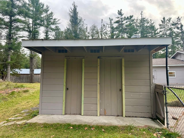 996 Lahaie Road Cheboygan, MI 49721 - Photo 38 of 51 Pool House Would Make Great Sauna & has
