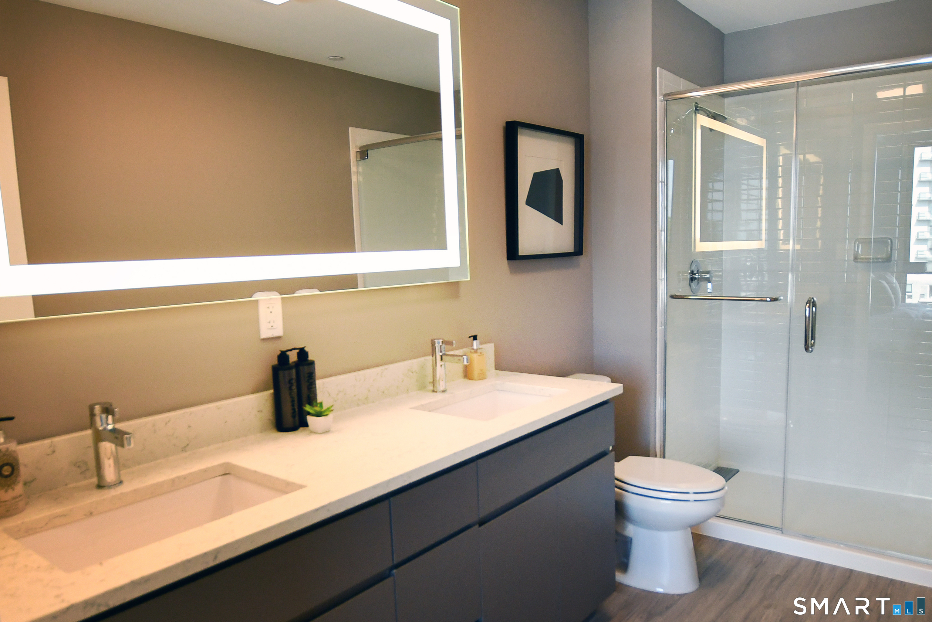 2 Harbor Point Road South, Unit 702 Stamford, CT 06902 - Photo 6 of 15