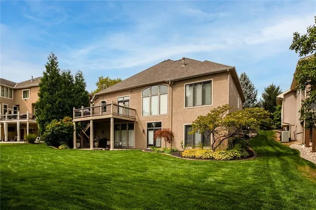 $750,000 | 10611 North Michigan Avenue, Kansas City, MO 64155