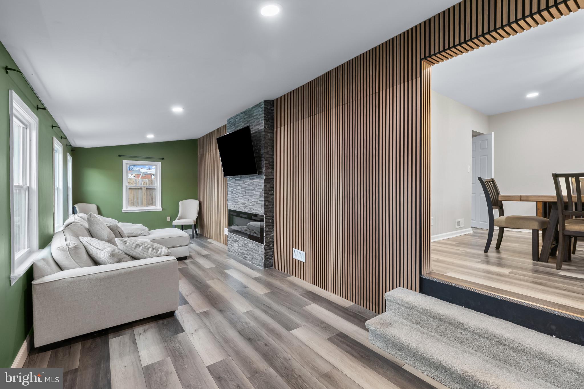 407 Trappe Road Dundalk, MD 21222 - Photo 18 of 46 Family Room