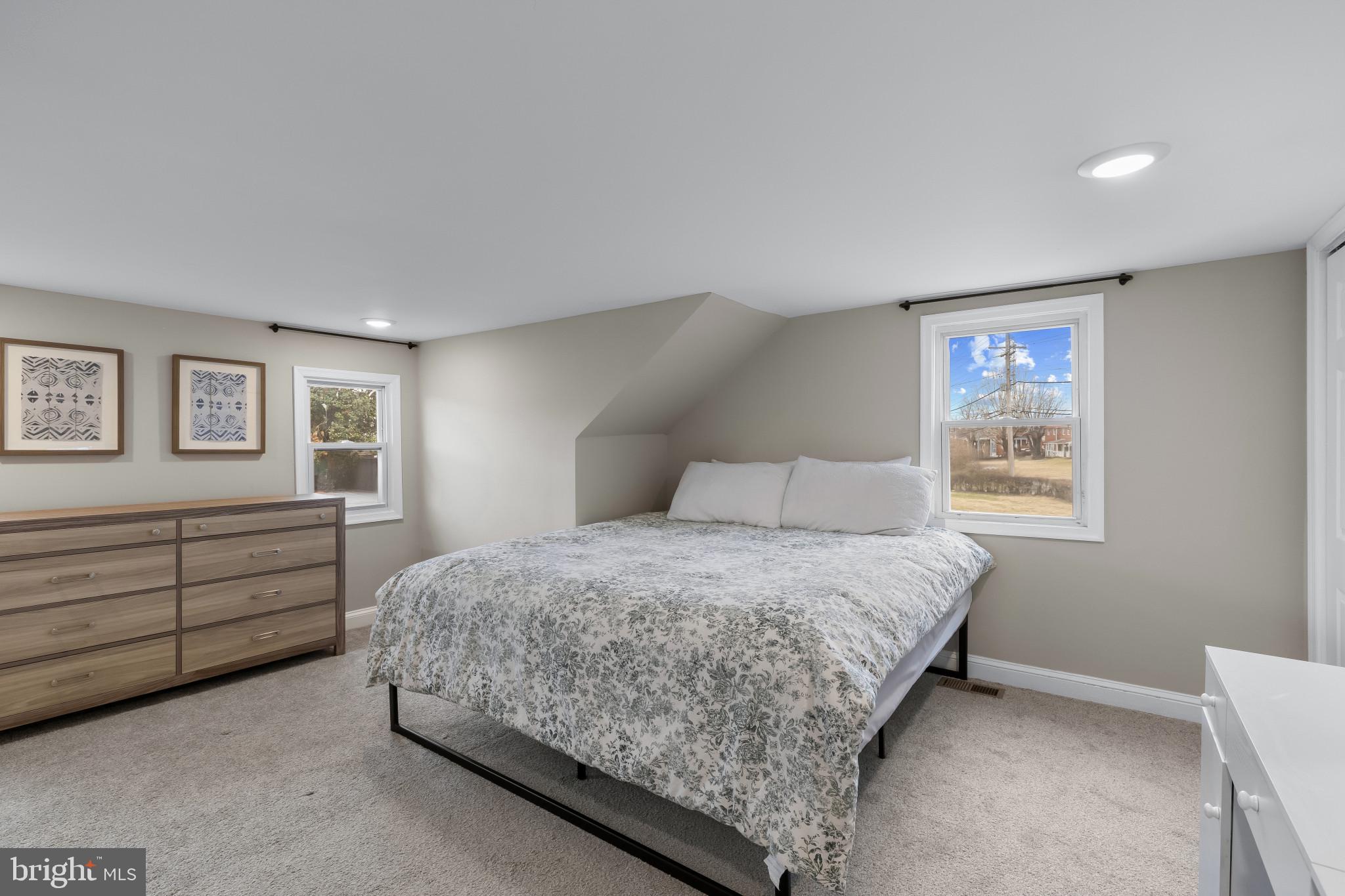 407 Trappe Road Dundalk, MD 21222 - Photo 27 of 46 Bedroom 2 (Upper Level)