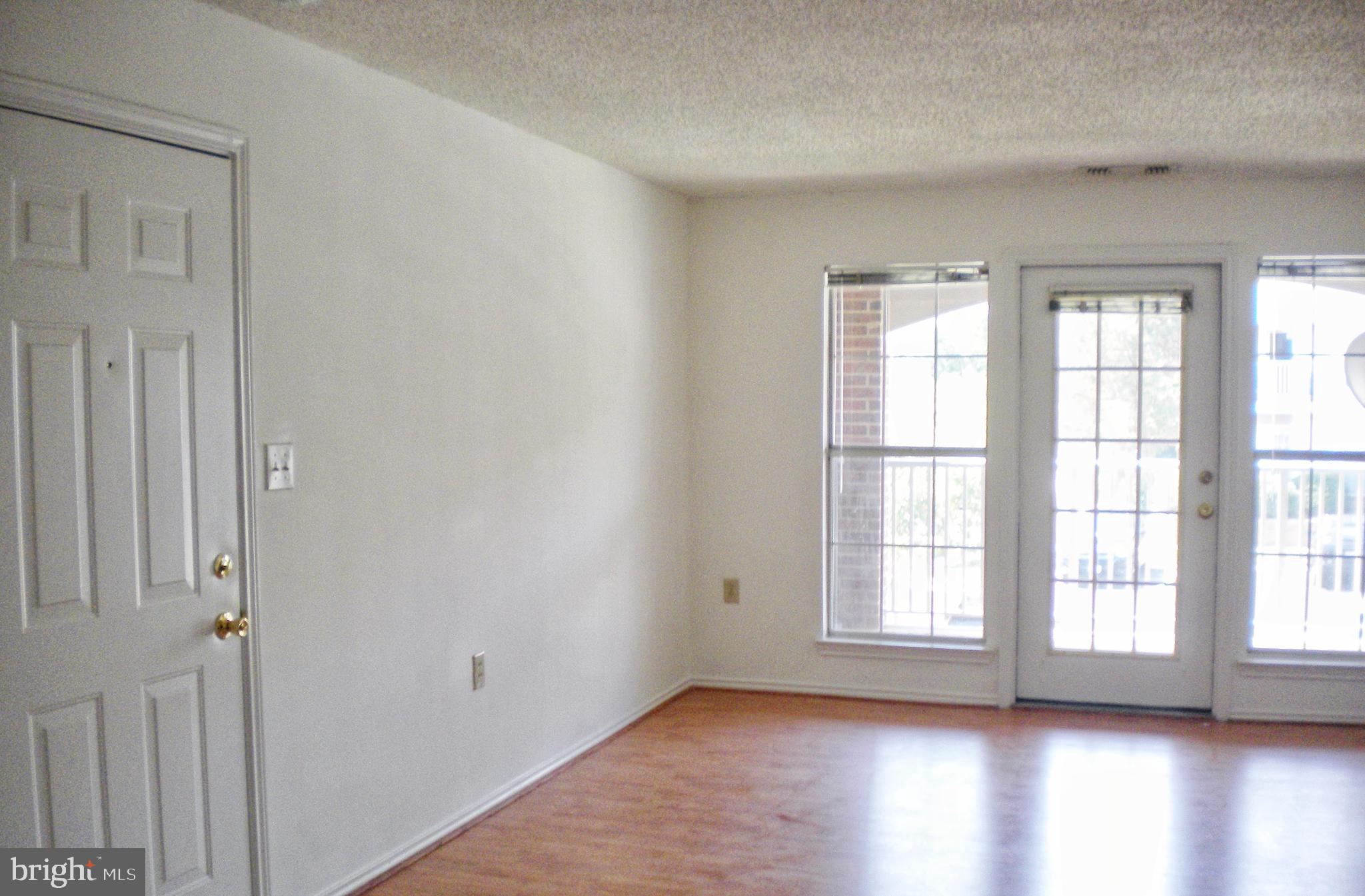 20991 Timber Ridge Terrace, Unit 201 Ashburn, VA 20147 - Photo 4 of 13 Gallery Image 4
