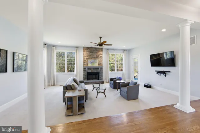 $1,250,000 | 2114 Ferncroft Lane, Chester Springs, PA 19425