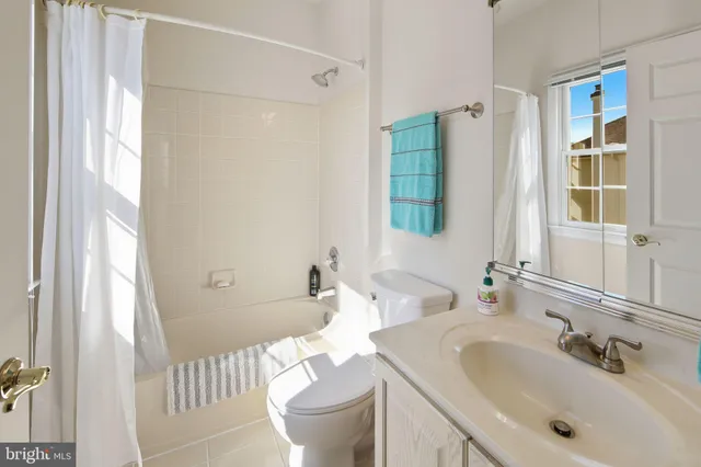 $1,250,000 | 2114 Ferncroft Lane, Chester Springs, PA 19425