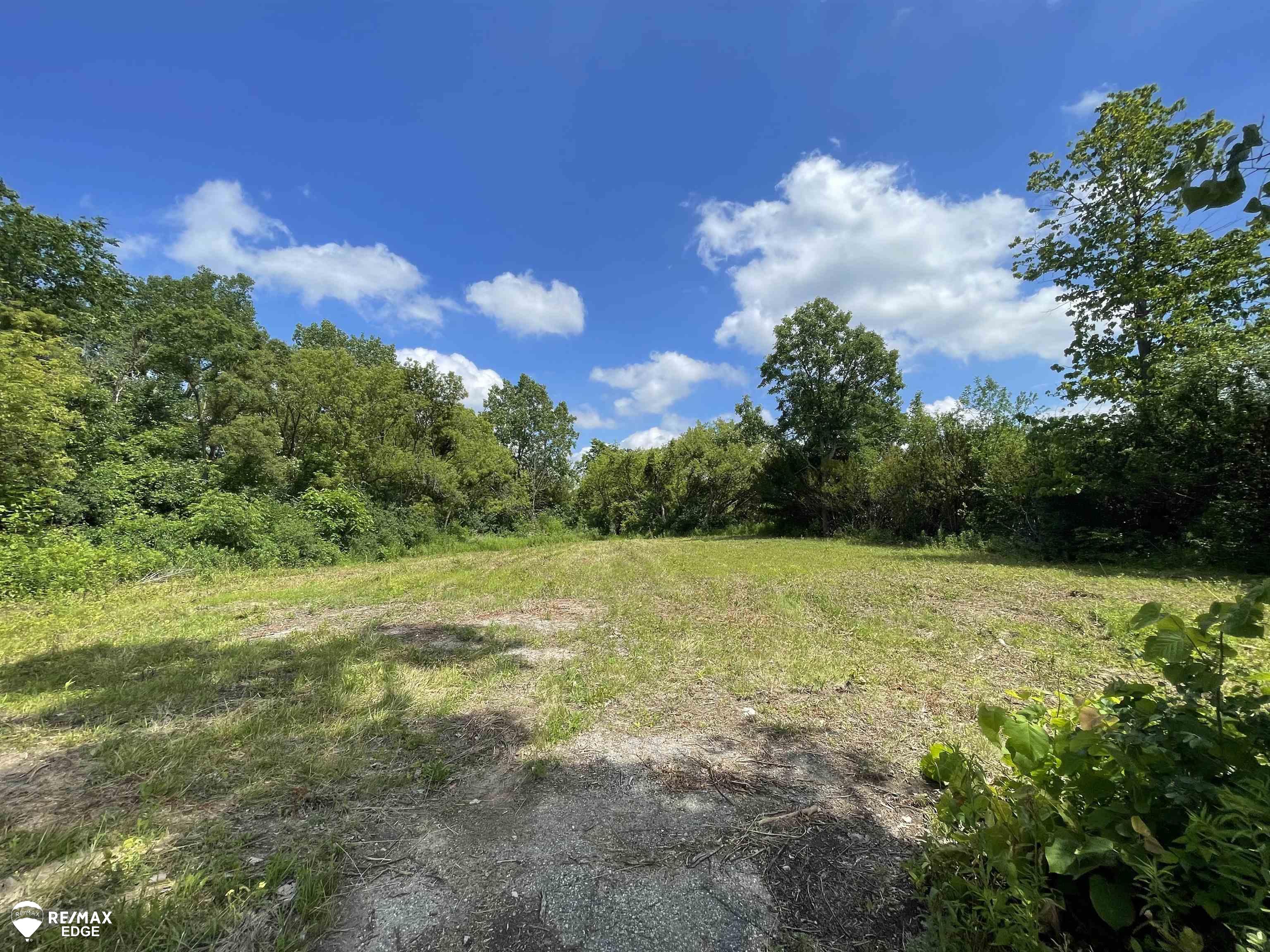 3353 South Center Road Burton, MI 48519 - Photo 15 of 44