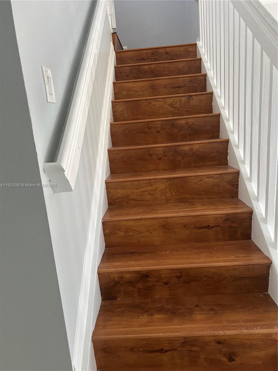 27510 Southwest 138th Path Homestead, FL 33032 - Photo 14 of 35