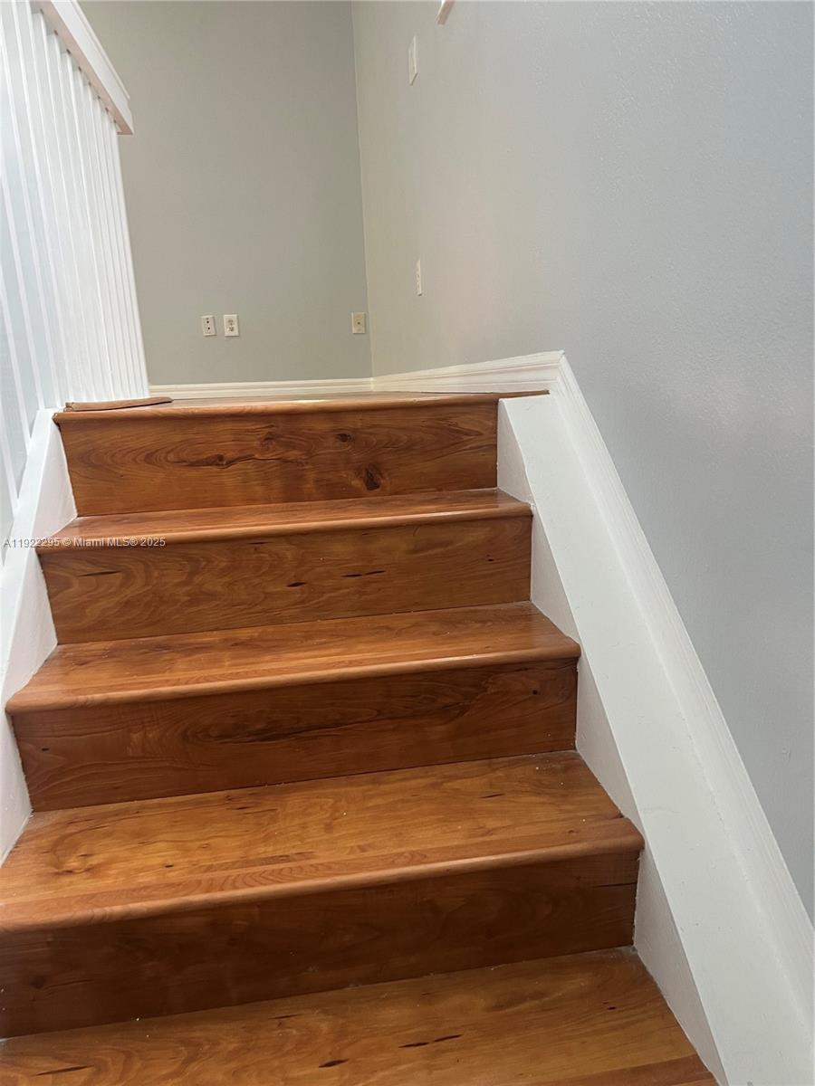 27510 Southwest 138th Path Homestead, FL 33032 - Photo 15 of 35