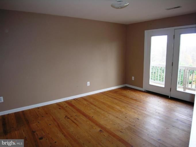 28 Waterfall Road Chester Gap, VA 22623 - Photo 11 of 20 Bedroom #2