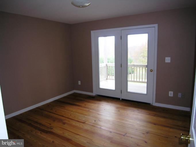 28 Waterfall Road Chester Gap, VA 22623 - Photo 9 of 20 Bedroom #1
