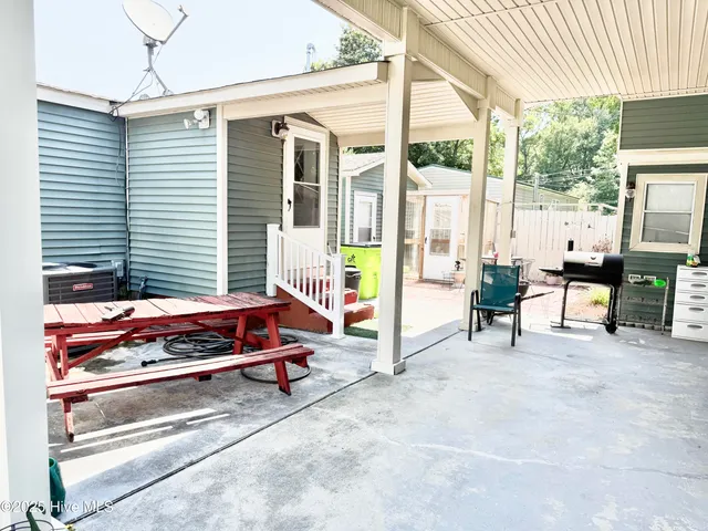 $165,000 | 624 Harris Street, Cove City, NC 28523