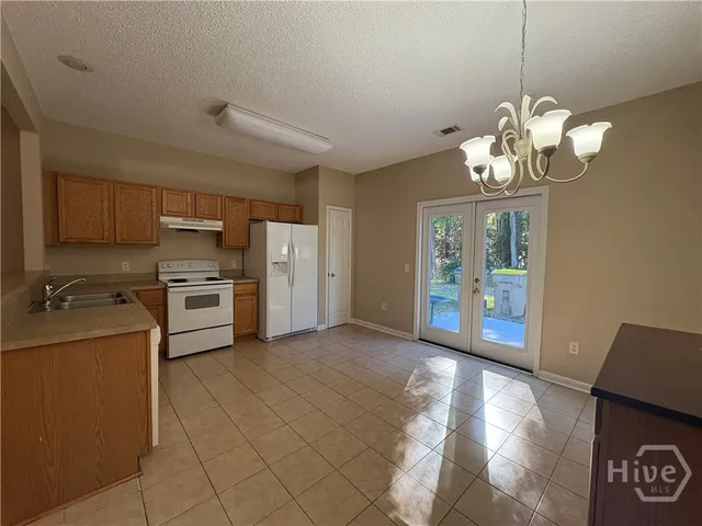 $1,900 | 37 Ross Way, Richmond Hill, GA 31324