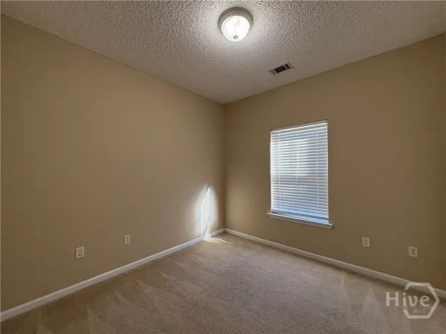 $1,900 | 37 Ross Way, Richmond Hill, GA 31324