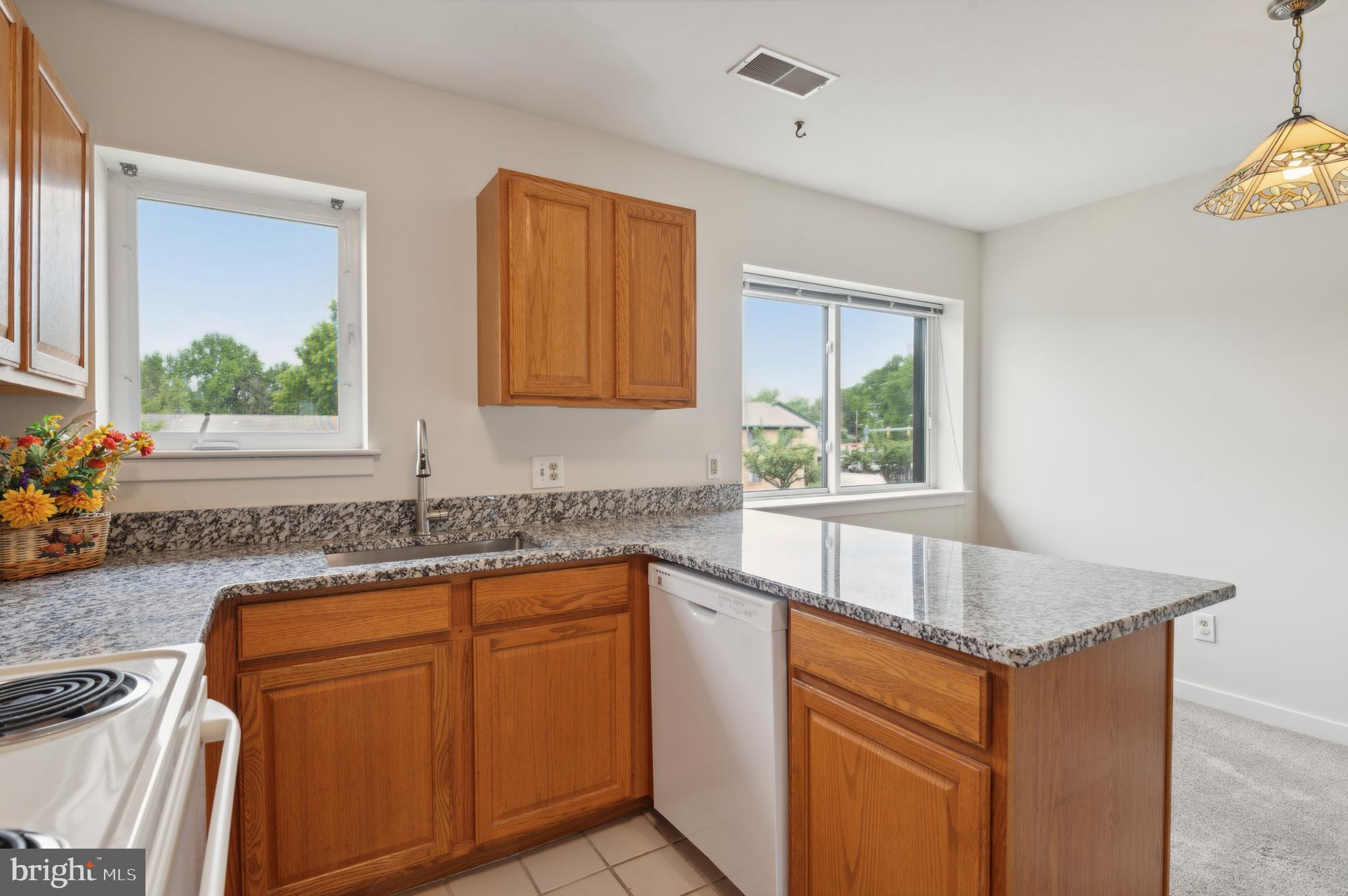8006 Westview Road, Unit 8006 Wilmington, DE 19802 - Photo 11 of 15 Gallery Image 11