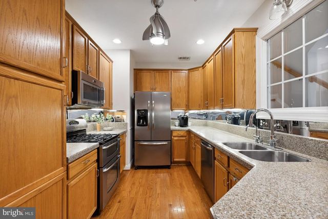 $740,000 | 5051 Minda Court, Alexandria, VA 22304