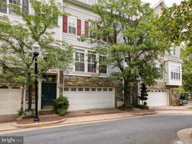 $740,000 | 5051 Minda Court, Alexandria, VA 22304