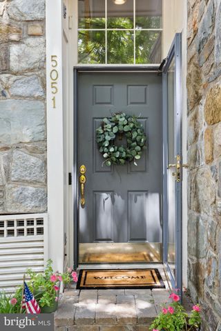 $740,000 | 5051 Minda Court, Alexandria, VA 22304