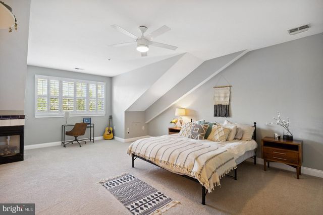 $740,000 | 5051 Minda Court, Alexandria, VA 22304