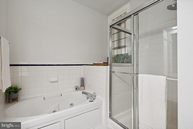 $740,000 | 5051 Minda Court, Alexandria, VA 22304