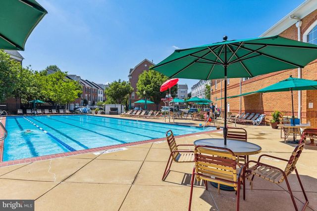 $740,000 | 5051 Minda Court, Alexandria, VA 22304