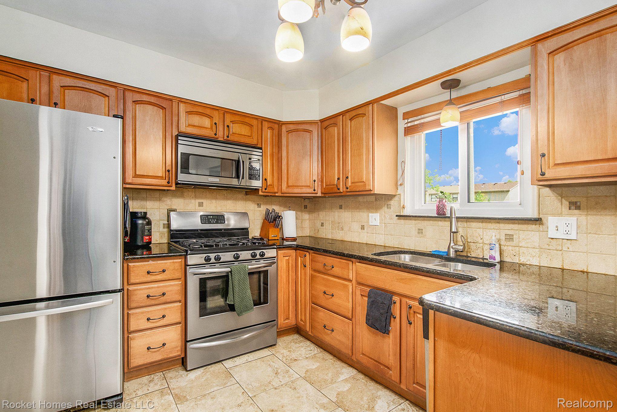 42518 Proctor Road Canton, MI 48188 - Photo 9 of 28