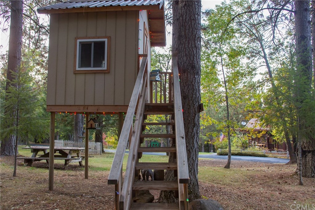 3312 Columbine Road Weed, CA 96094 - Photo 20 of 66