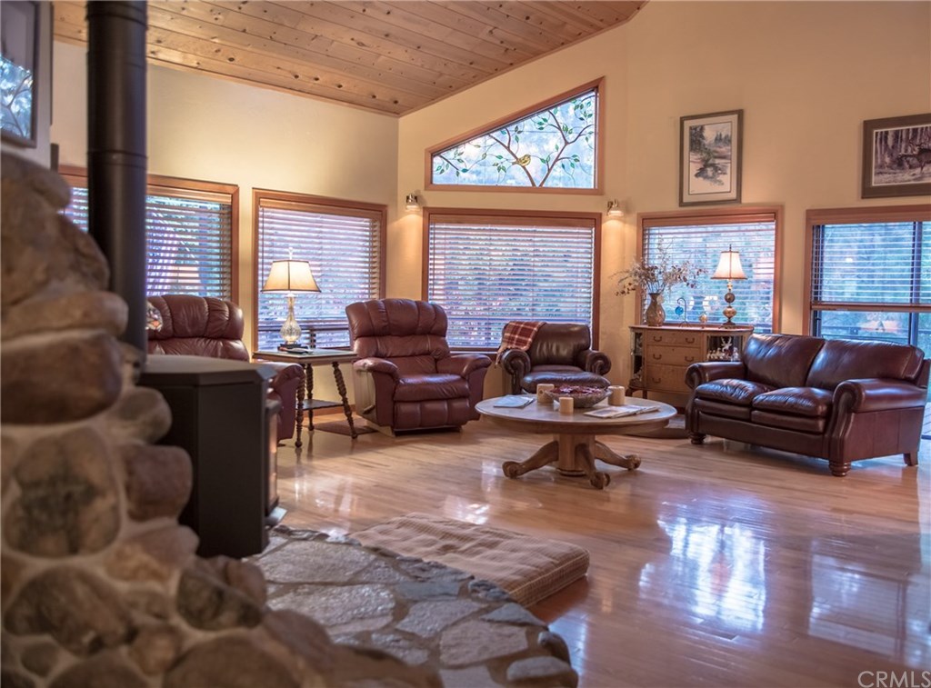 3312 Columbine Road Weed, CA 96094 - Photo 32 of 66