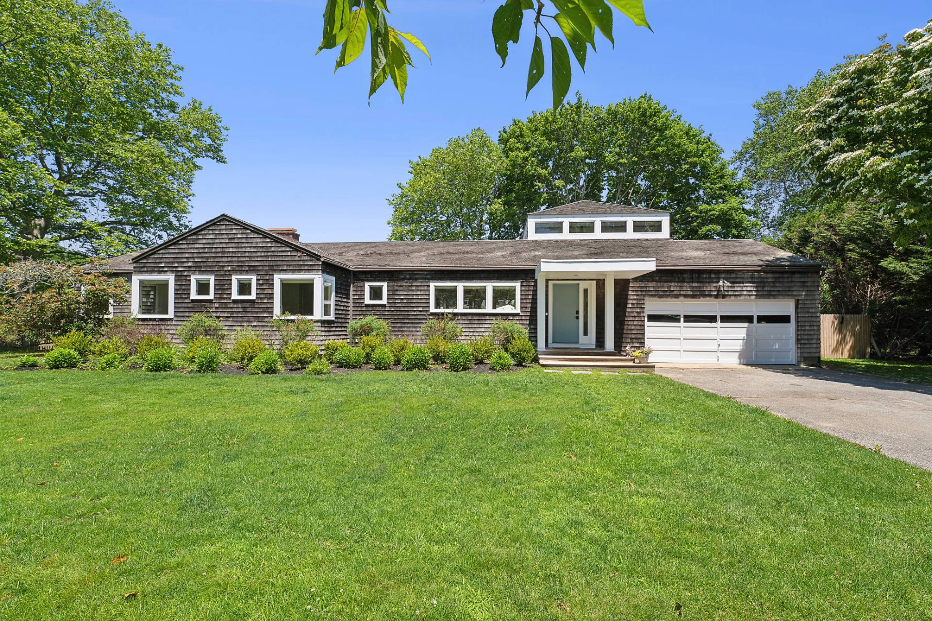 78 Bridge Lane Bridgehampton, NY 11932 - Photo 20 of 21
