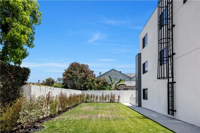 $839,000 | 1715 West 149th Street, Unit A, Gardena, CA 90247