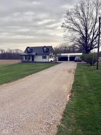 $274,900 | 8989 South County Road 825 West, Reelsville, IN 46171