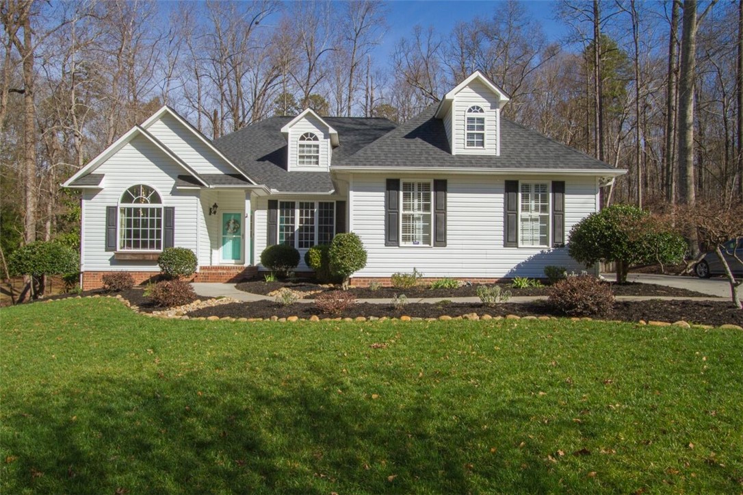 210 Brittany Park Anderson, SC 29621 - Photo 1 of 27 Gallery Image 1