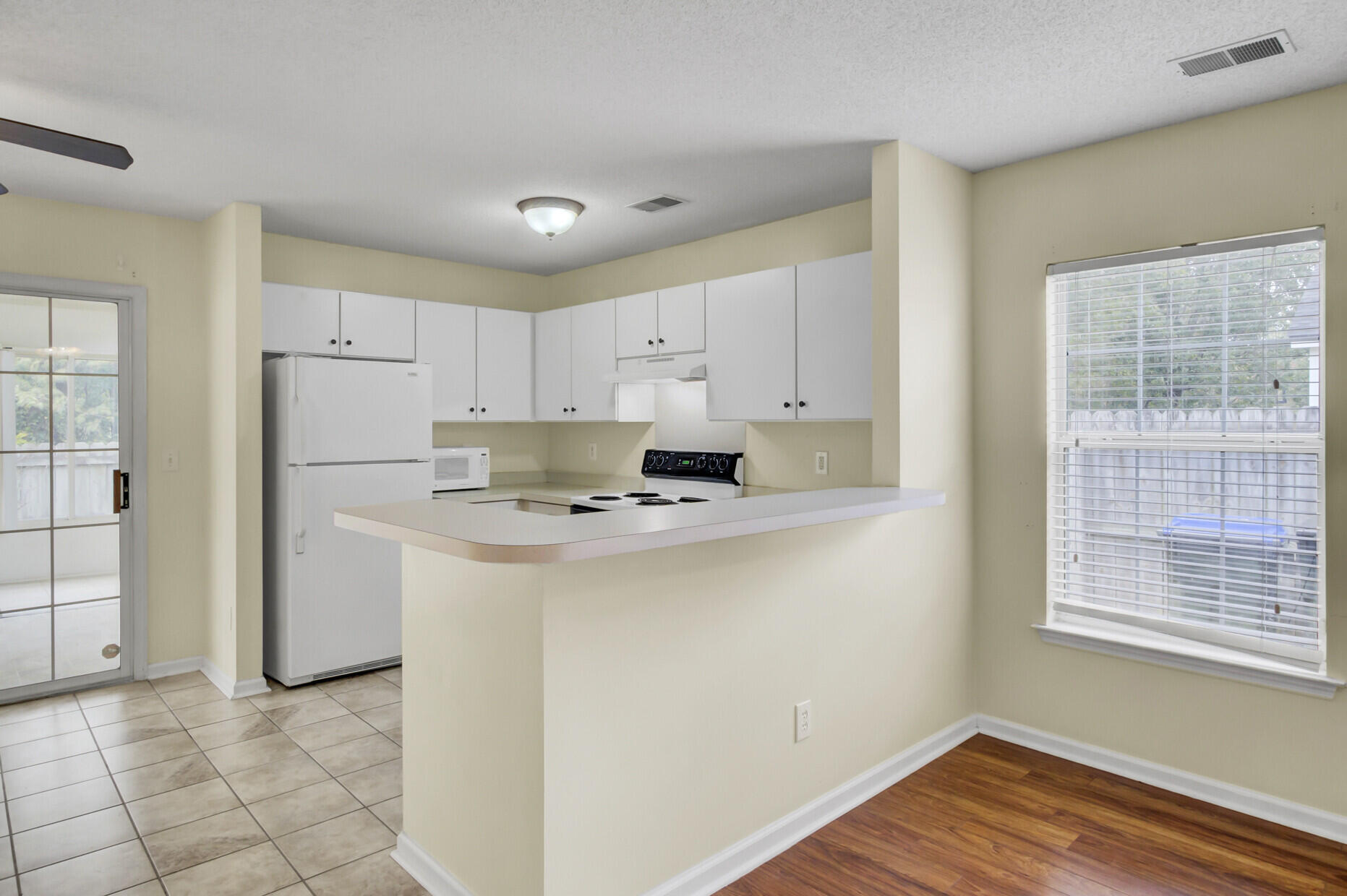 138 2 Pond Loop Ladson, SC 29456 - Photo 8 of 22 11_11_mls