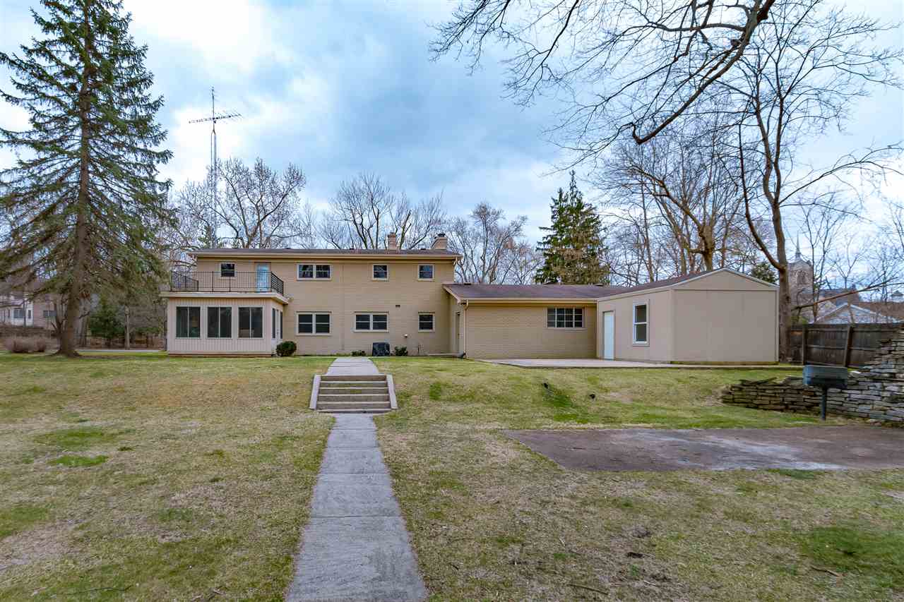 1221 Ridgedale Road South Bend, IN 46614 - Photo 34 of 36 Gallery Image 34