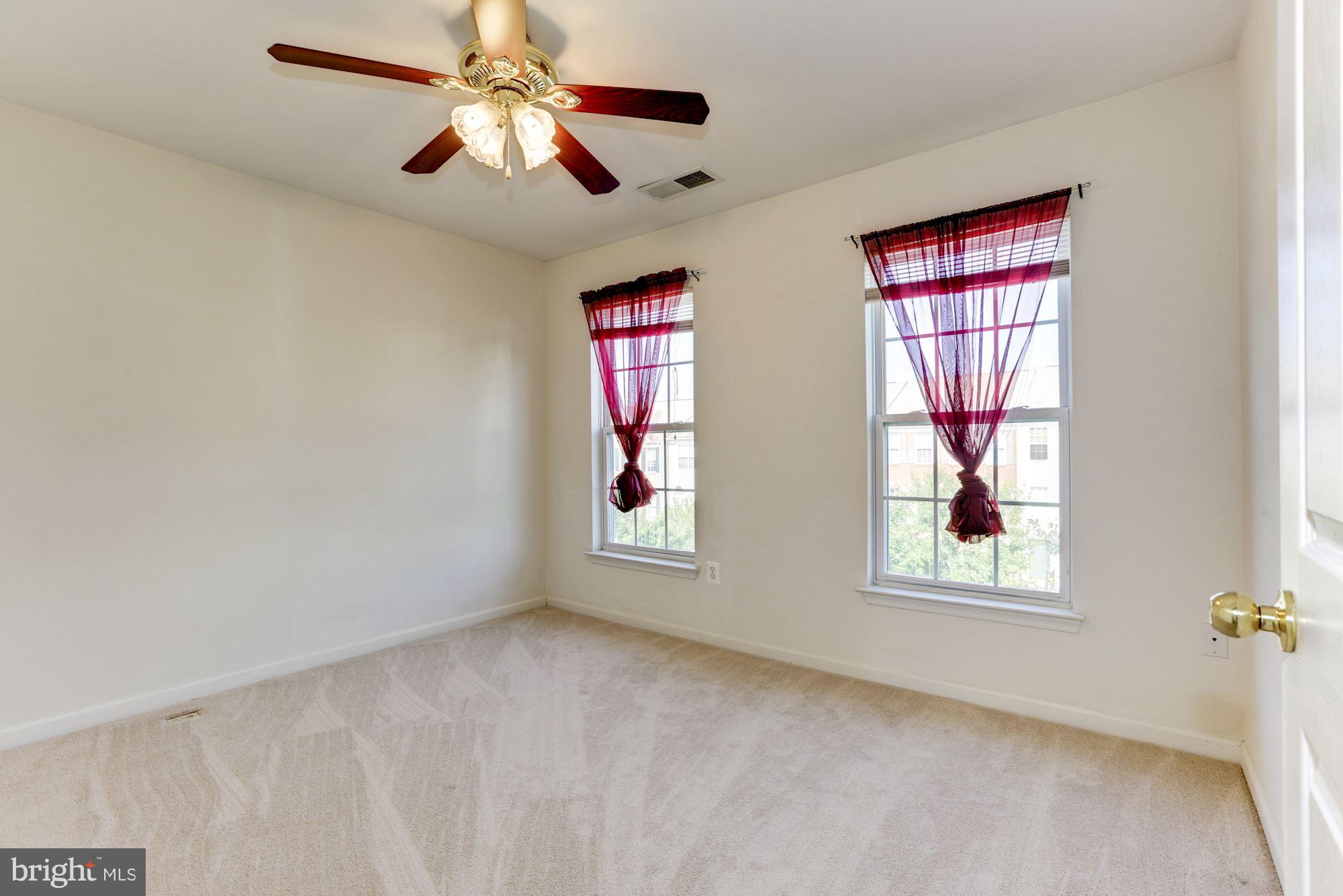 71 Inkberry Circle Gaithersburg, MD 20877 - Photo 17 of 30 Bedroom