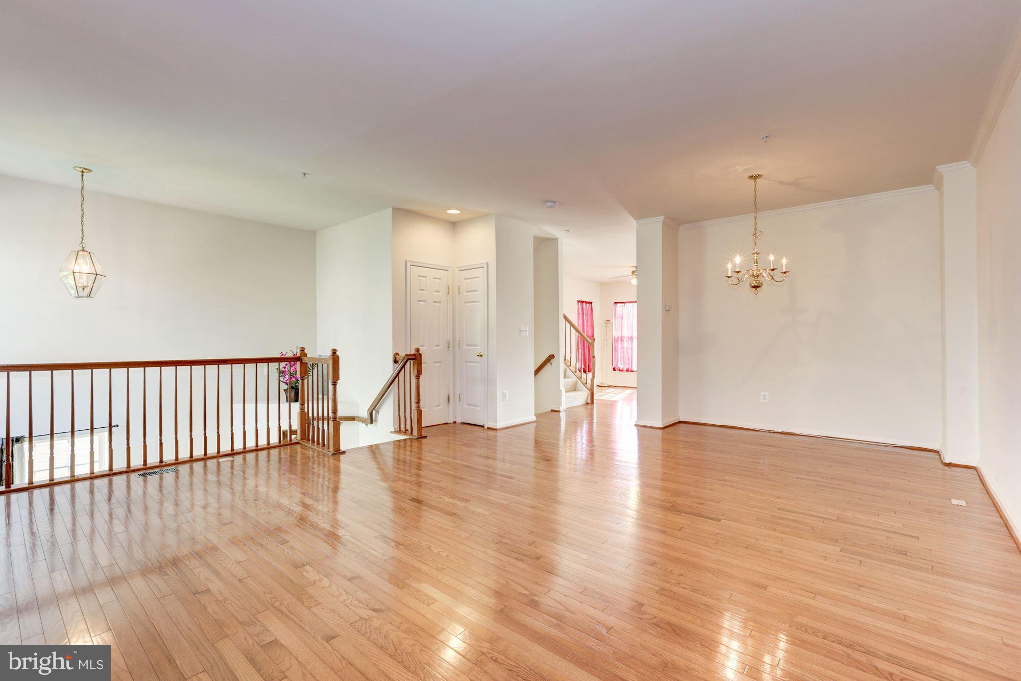 71 Inkberry Circle Gaithersburg, MD 20877 - Photo 5 of 30 Family Room