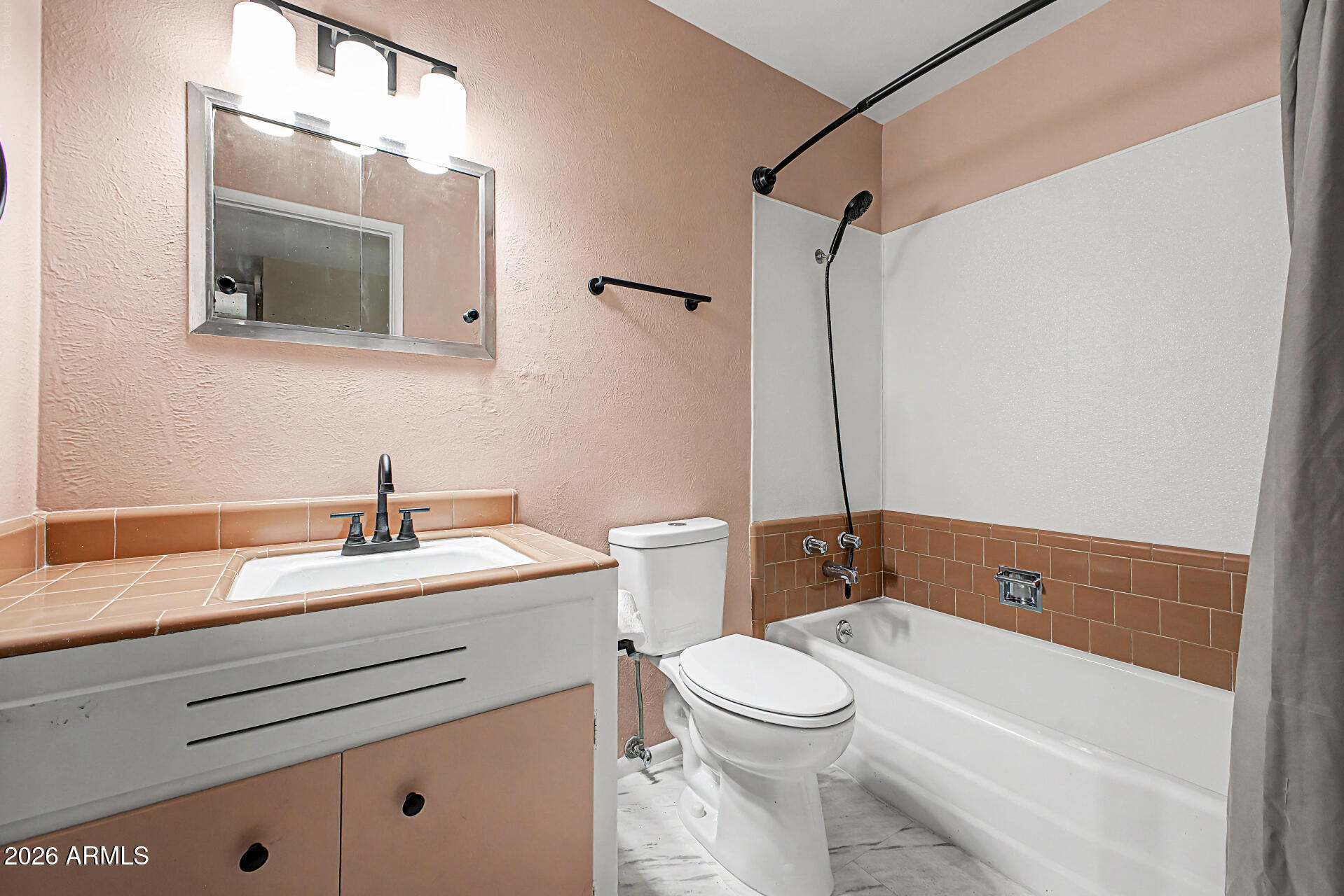 3328 West Bloomfield Road Phoenix, AZ 85029 - Photo 8 of 13 Guest bathroom