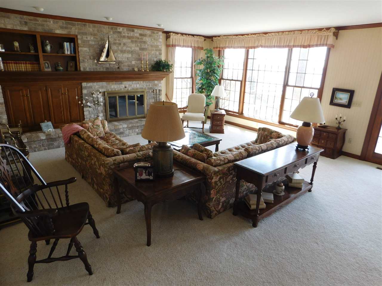 11733 North Ogden Point Road Syracuse, IN 46567 - Photo 18 of 36 Gallery Image 18