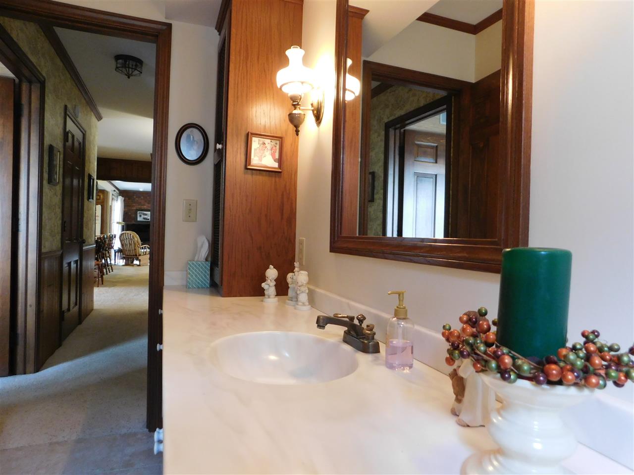 11733 North Ogden Point Road Syracuse, IN 46567 - Photo 19 of 36 Gallery Image 19