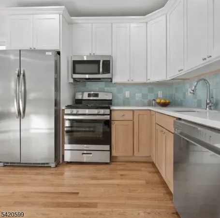 $2,400 | 180 North 12th Street, Newark, NJ 07107